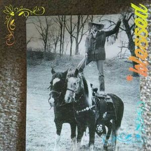 Meet your Posher, Joyce a